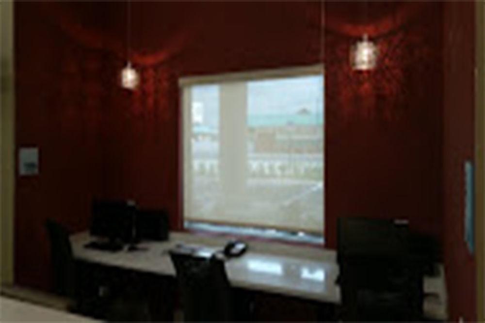 Holiday Inn Express & Suites Lantana By Ihg Extérieur photo